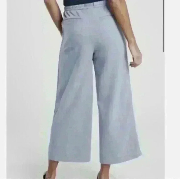Athleta Farallon Heathered Wide Leg Crop - Picture 2 of 2